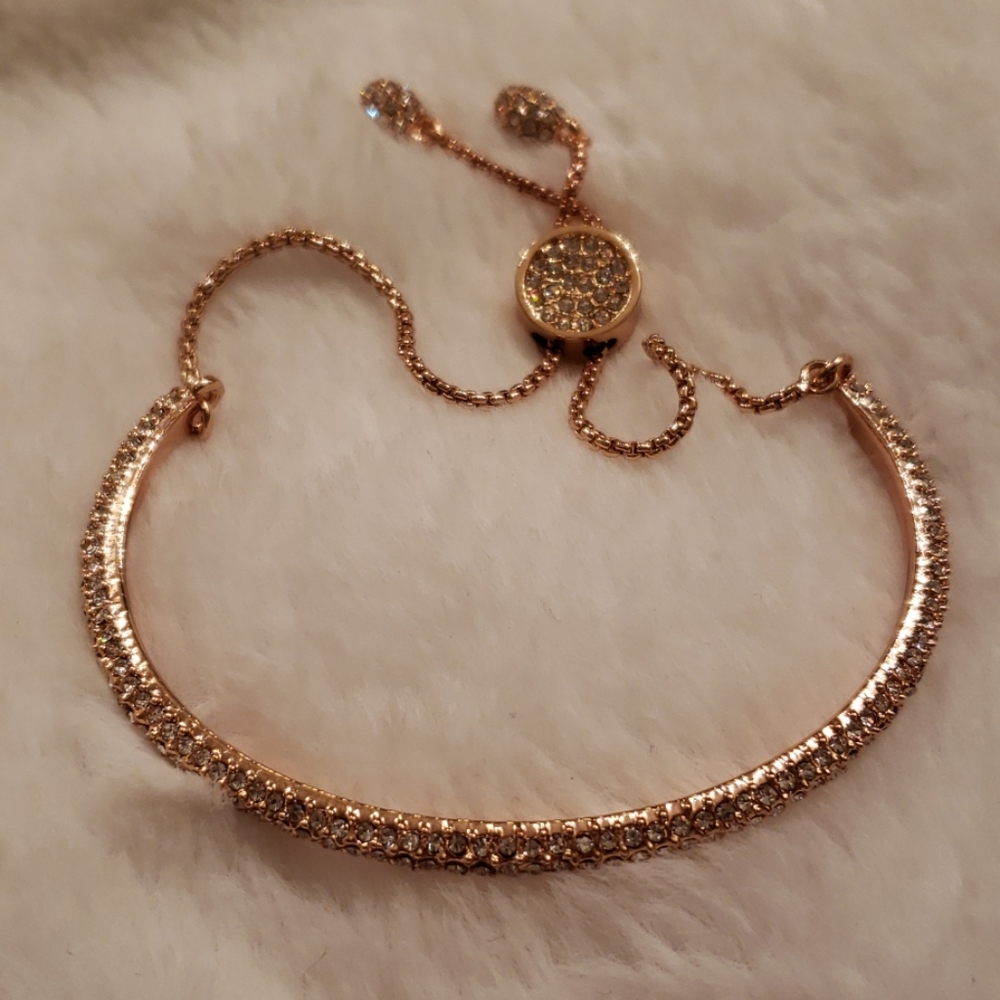 VINCE CAMUTO ROSE GOLDTONE PAVÉ SLIDER BRACELET